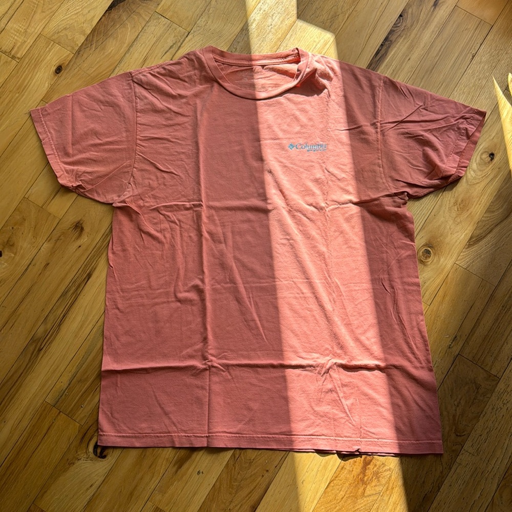 Columbia tee